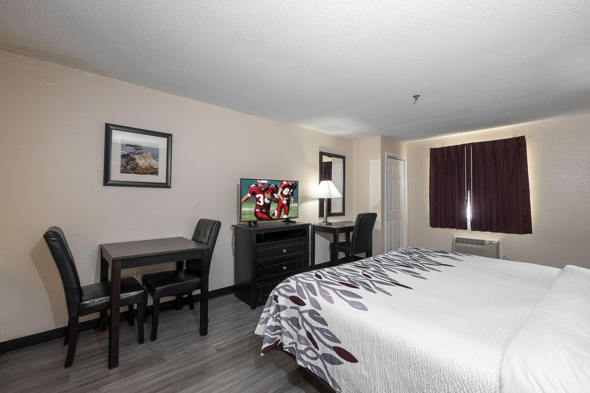 Red Roof Inn & Suites Pensacola-Nas Corry Beach Haven Kültér fotó