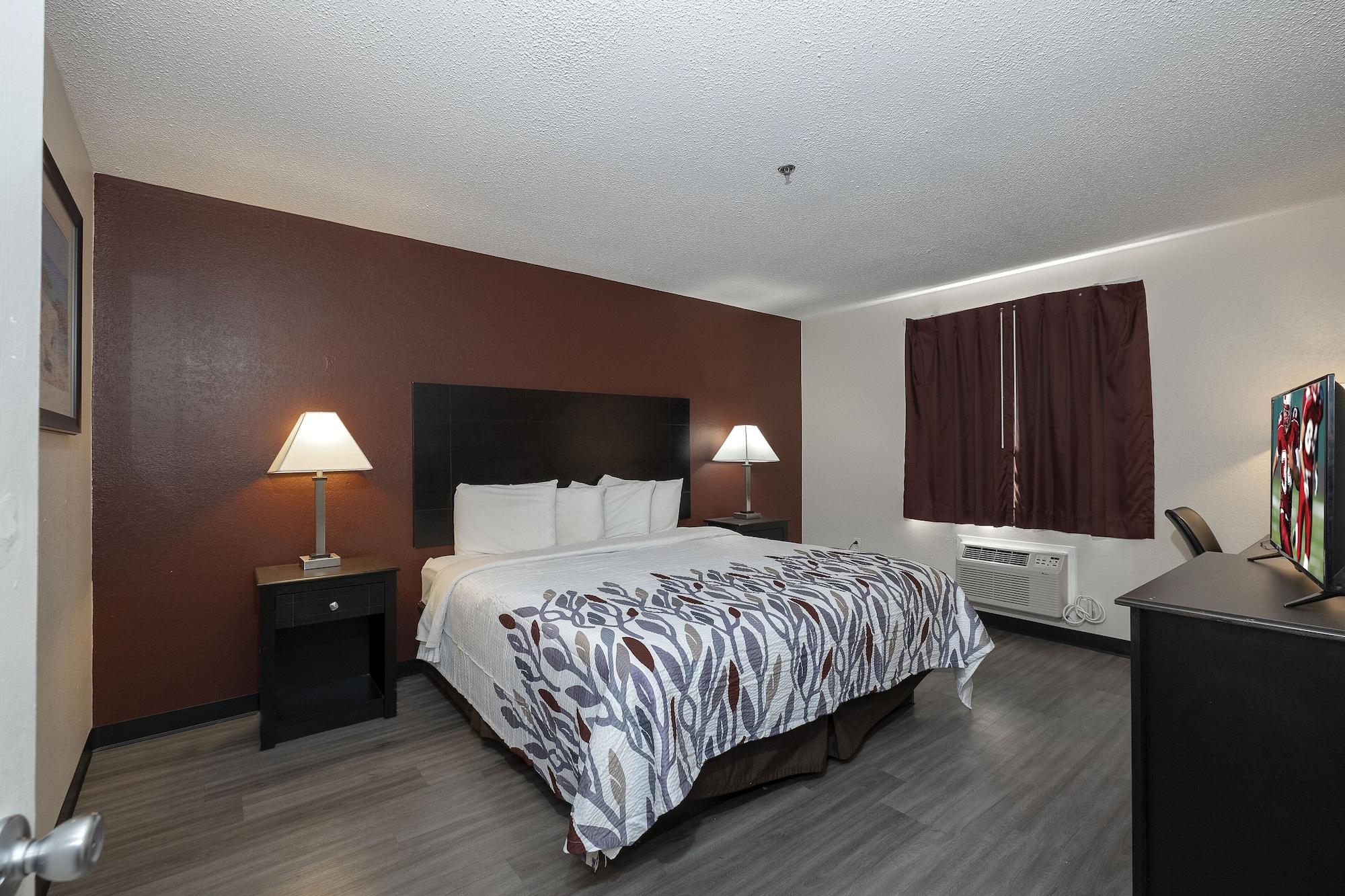 Red Roof Inn & Suites Pensacola-Nas Corry Beach Haven Kültér fotó