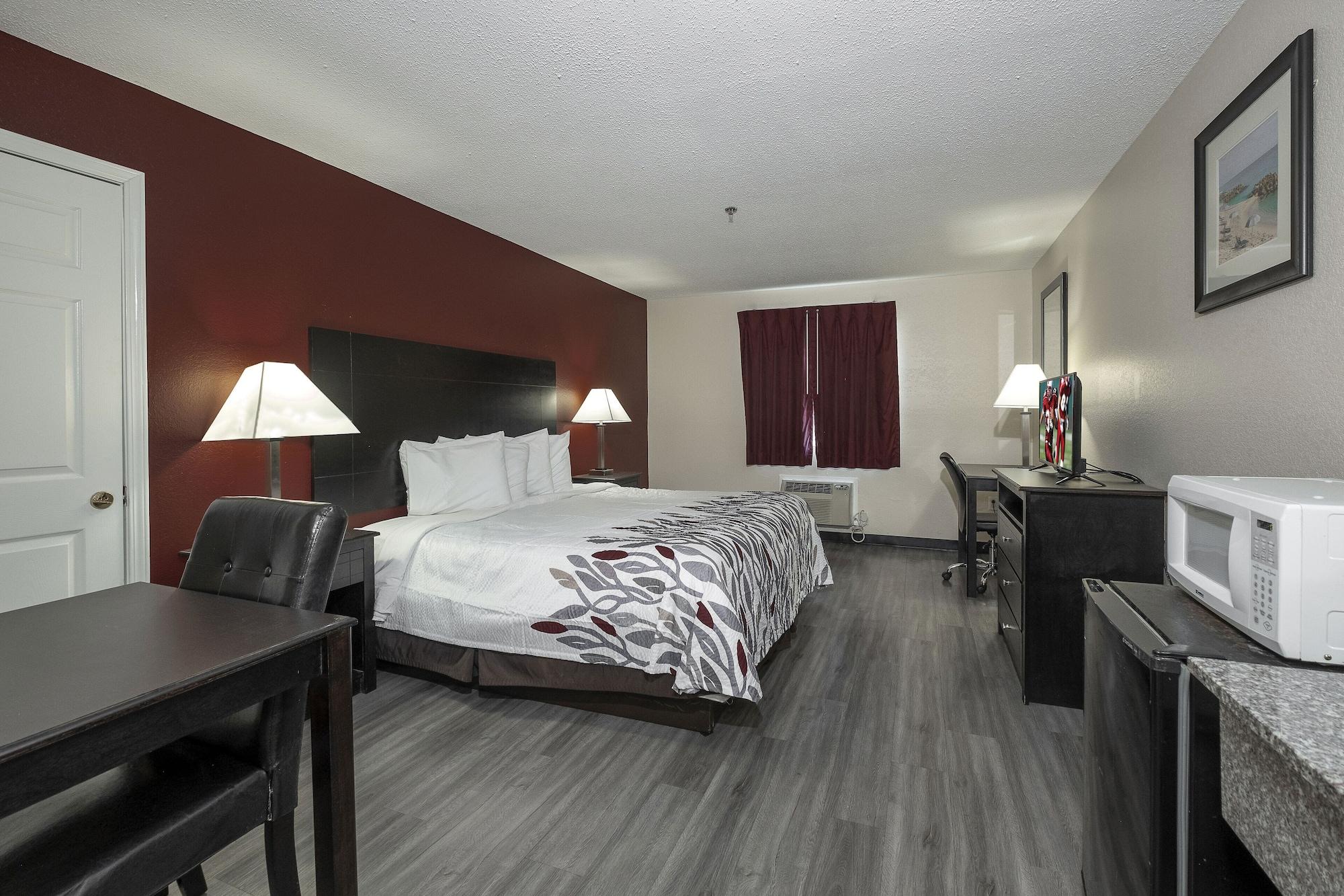 Red Roof Inn & Suites Pensacola-Nas Corry Beach Haven Kültér fotó