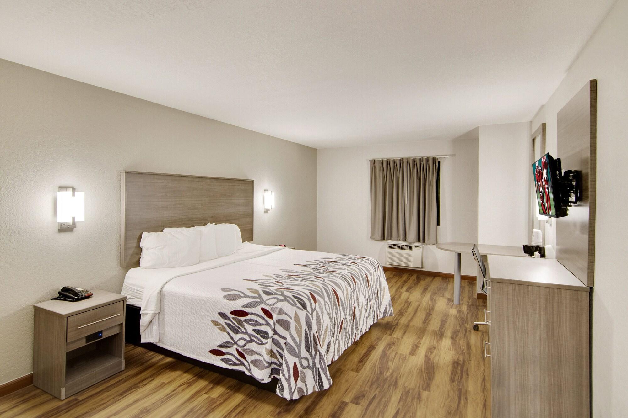 Red Roof Inn & Suites Pensacola-Nas Corry Beach Haven Kültér fotó